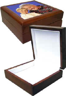 jewelryboxes.jpg (30098 bytes)