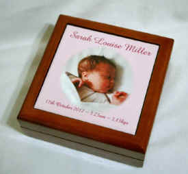 keepsake box 3a.jpg (70171 bytes)